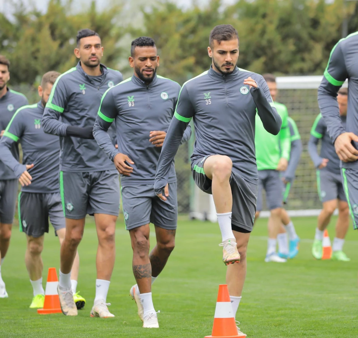 Konyaspor, Antalyaspor maçı hazırlıklarına devam etti