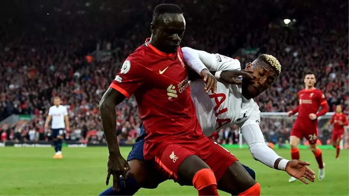 Liverpool\'a şampiyonluk yolunda ağır yara aldı! Kırmızılar, sahasında Tottenham\'la berabere kaldı