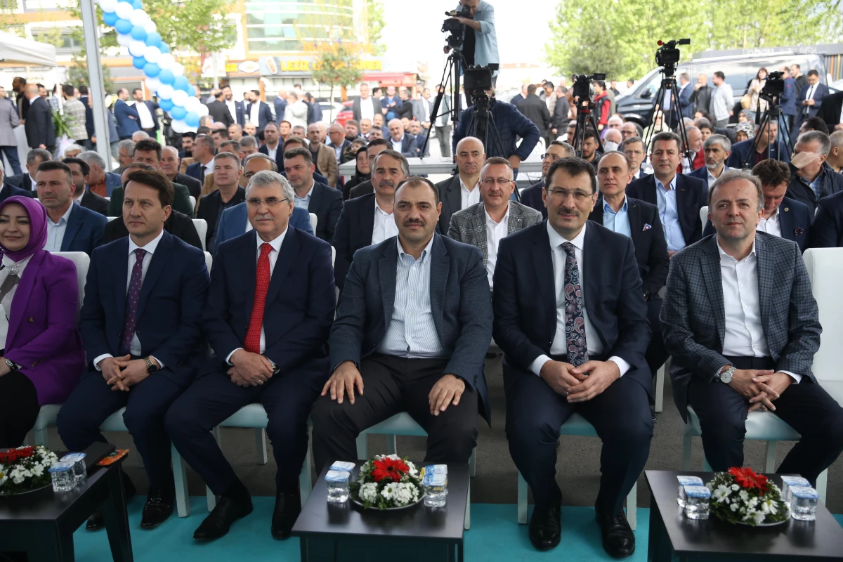 Sakarya\'da dijital yayın yapan "Grup Anadolu Medya"nın açılışı gerçekleştirildi