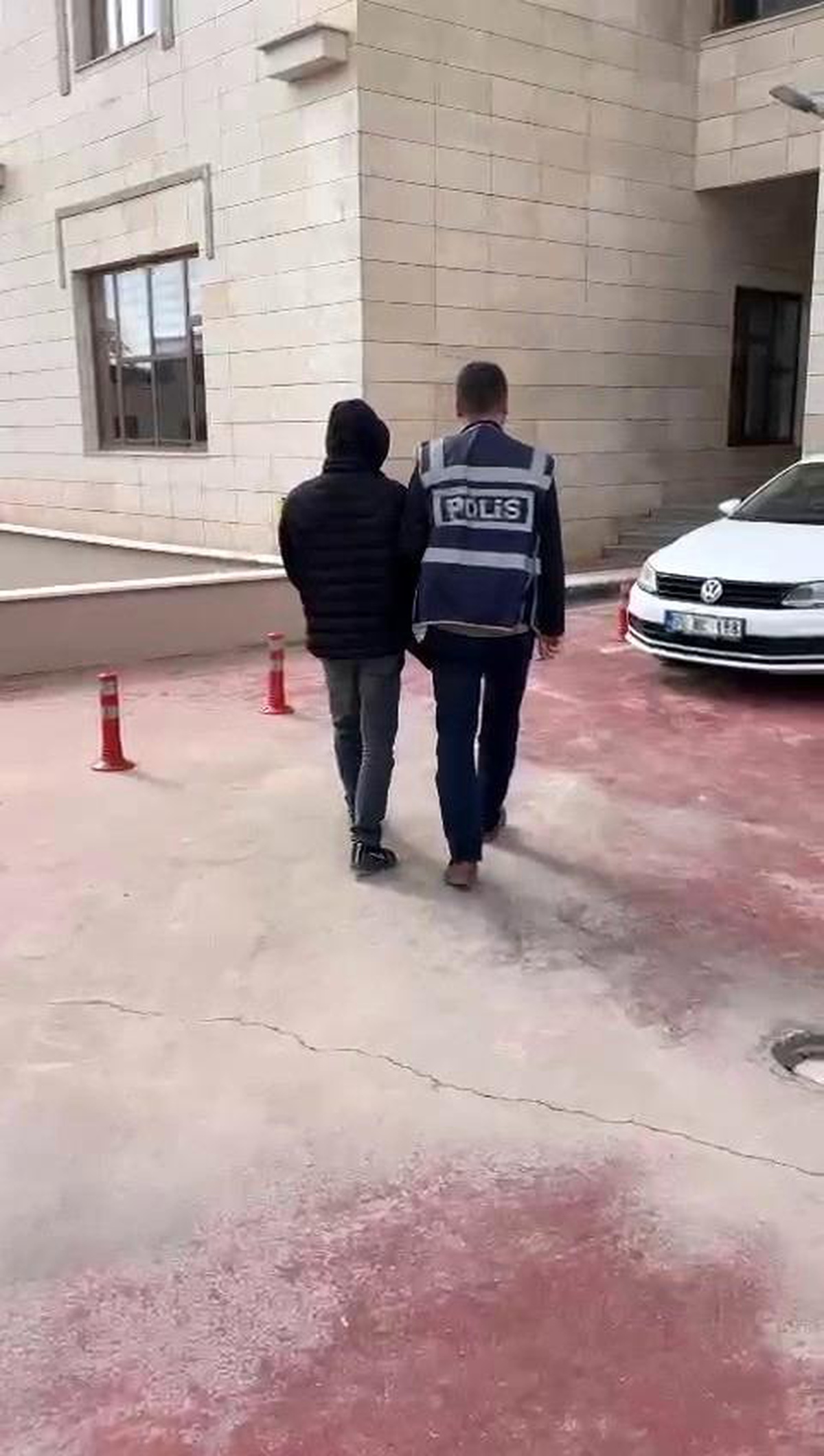 Siirt\'te 9 yıl 2 ay hapis cezası bulunan hükümlü yakalandı