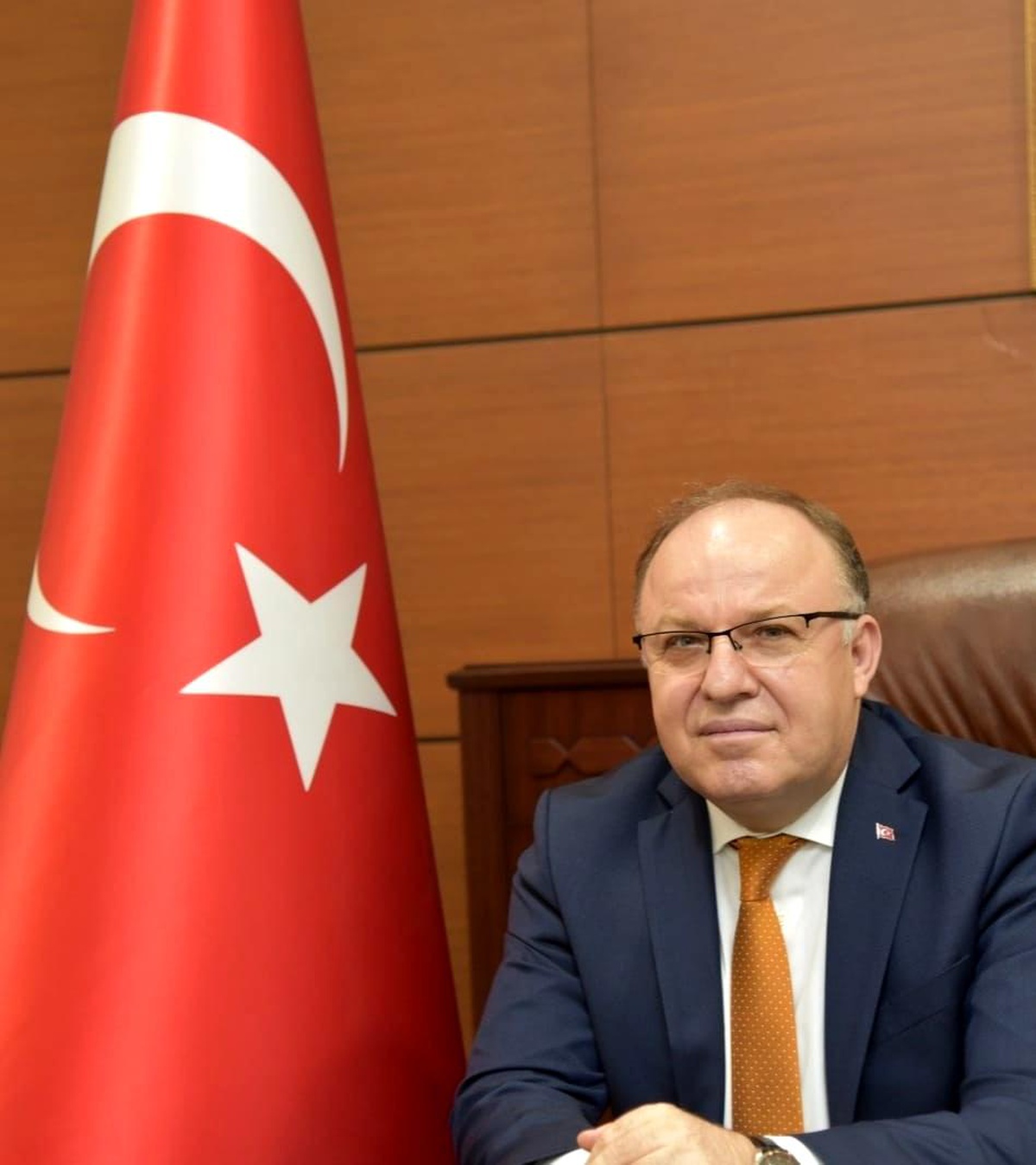 Vali Tutulmaz Anneler Gününü kutladı