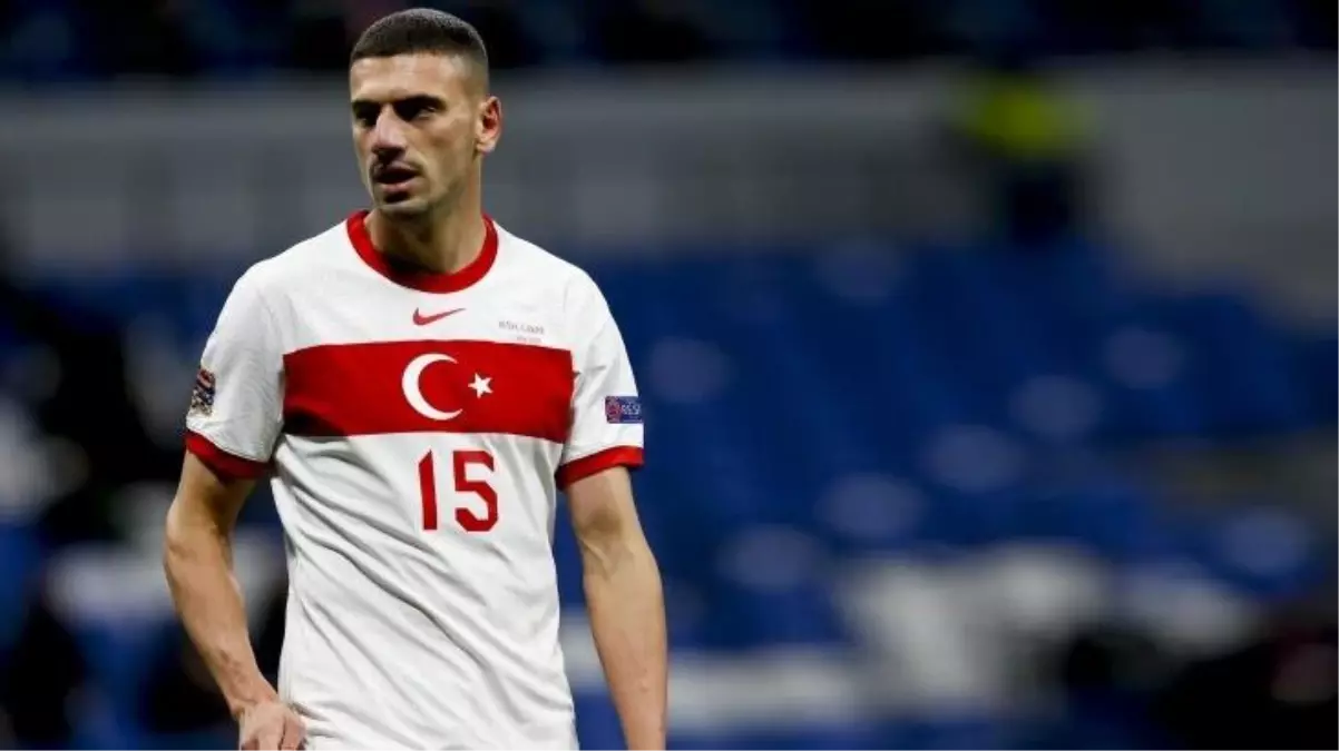 Annesini trafik kazasında kaybeden Merih Demiral\'dan duygusal Anneler Günü paylaşımı