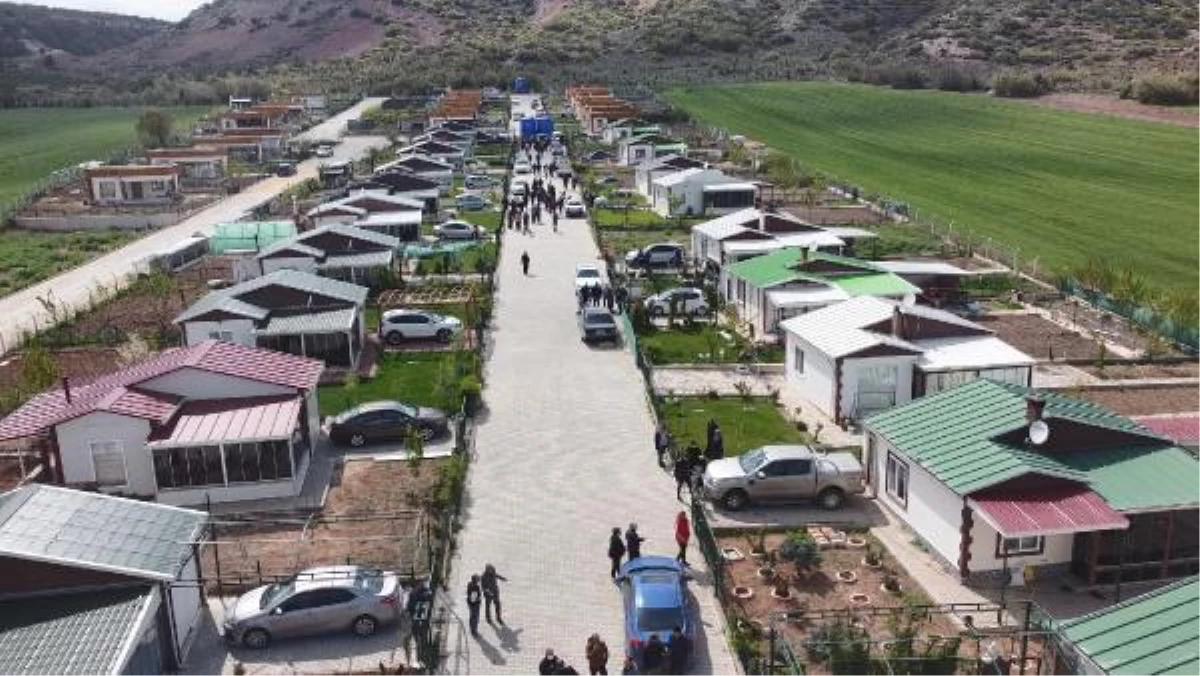 Eskişehir\'de hobi bahçelerindeki evlerin yıkım kararı 30 günlüğüne durduruldu