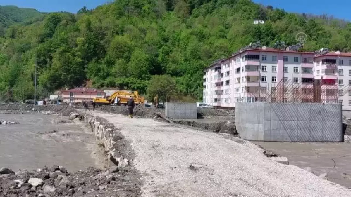 KASTAMONU - Bozkurt'ta geçici köprülerden ikisi yeniden ulaşıma açıldı