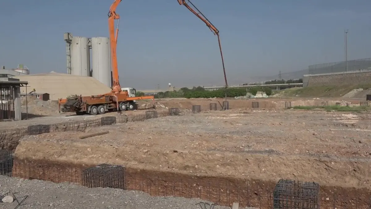 Naldöken Pazaryeri\'nin Temel Betonu Döküldü