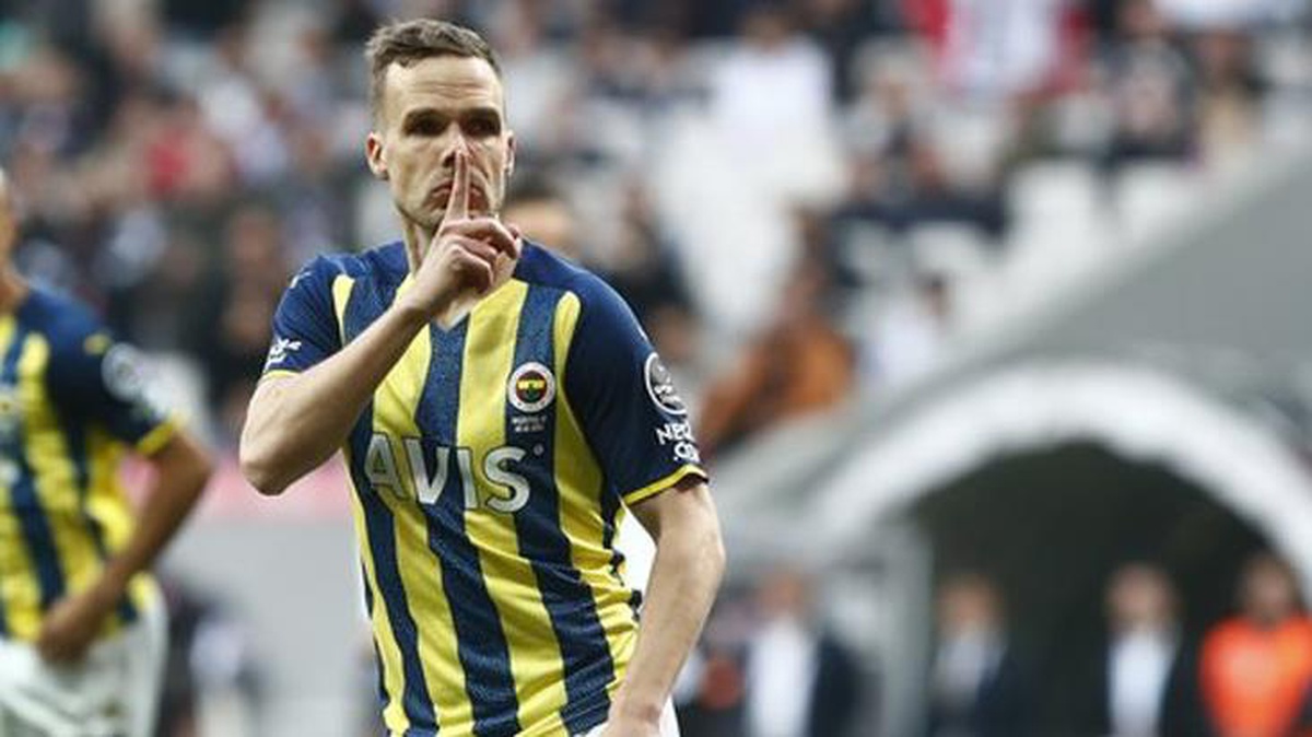 Beşiktaş-Fenerbahçe karşılaşmasına Filip Novak damga vurdu