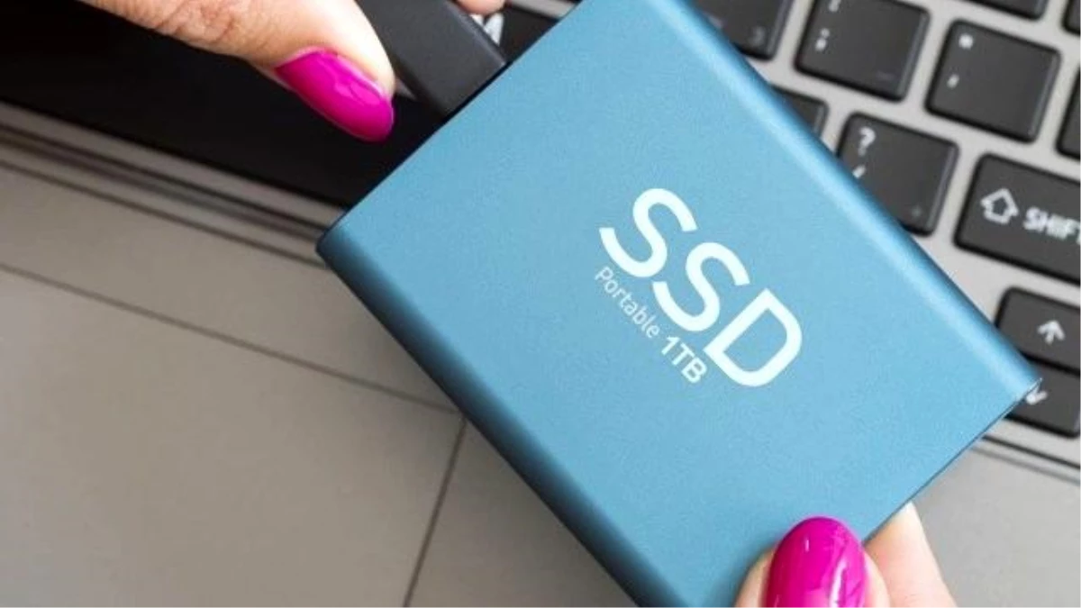 ASUS\'un ilk dahili SSD\'si: ROG Strix SQ7 özellikleri açıklandı