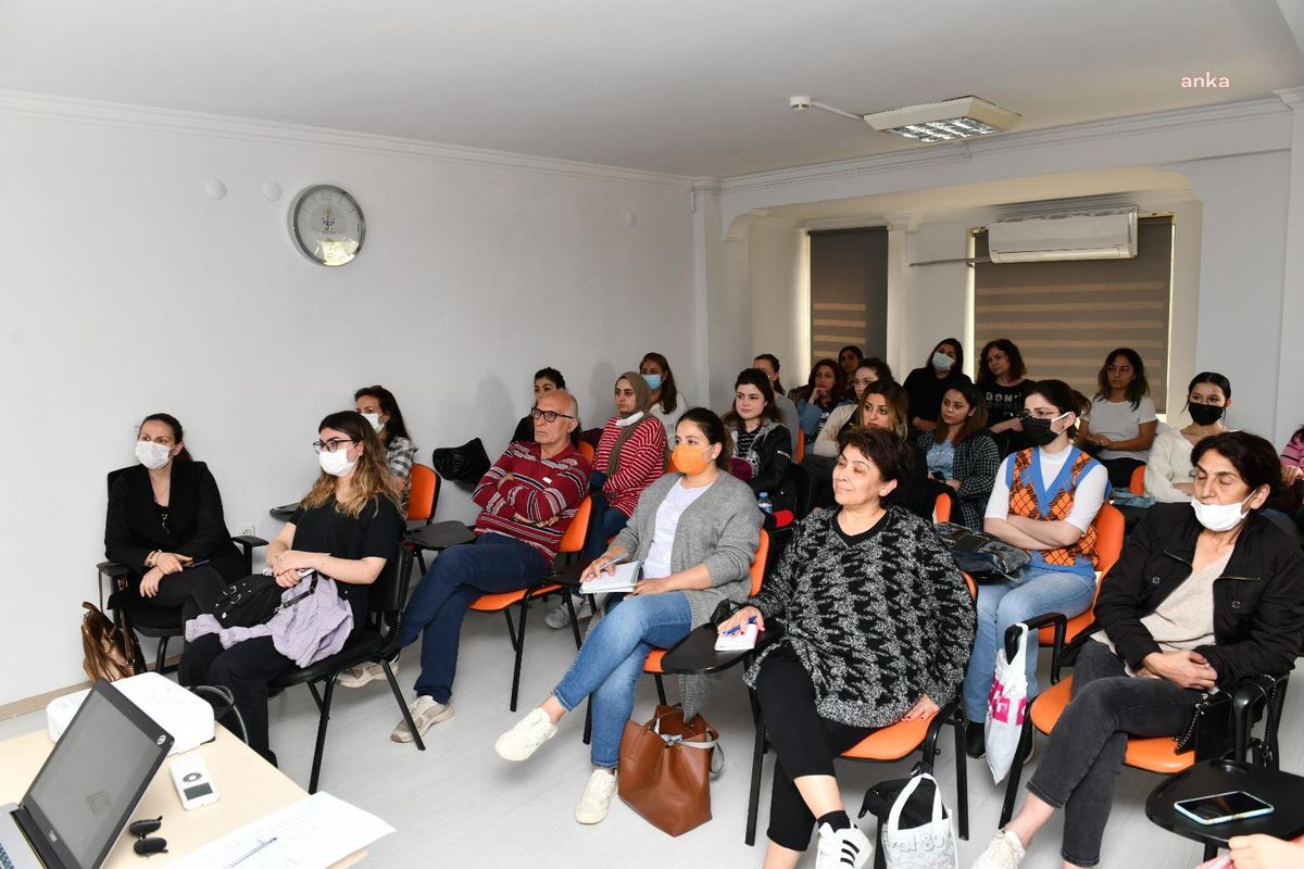 Çiğli Belediyesi\'nden İş Arayanlara Kariyer Planlama Desteği