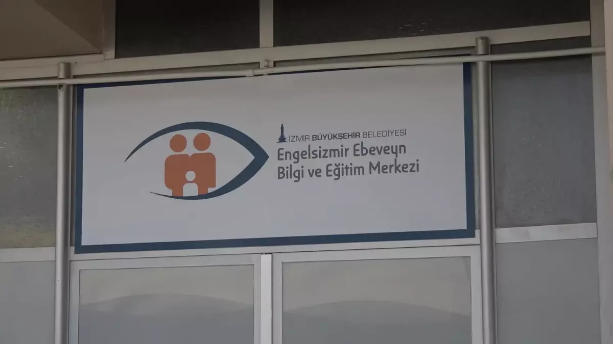 "Engelsizizmir" Eğitim Merkezi\'ne Ailelerden Tam Not