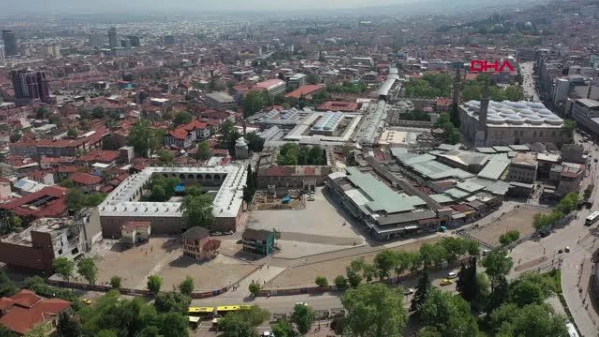 Bursa\'da Tarihi Çarşı ve Hanlar Bölgesi\'ndeki son bina yıkılıyor