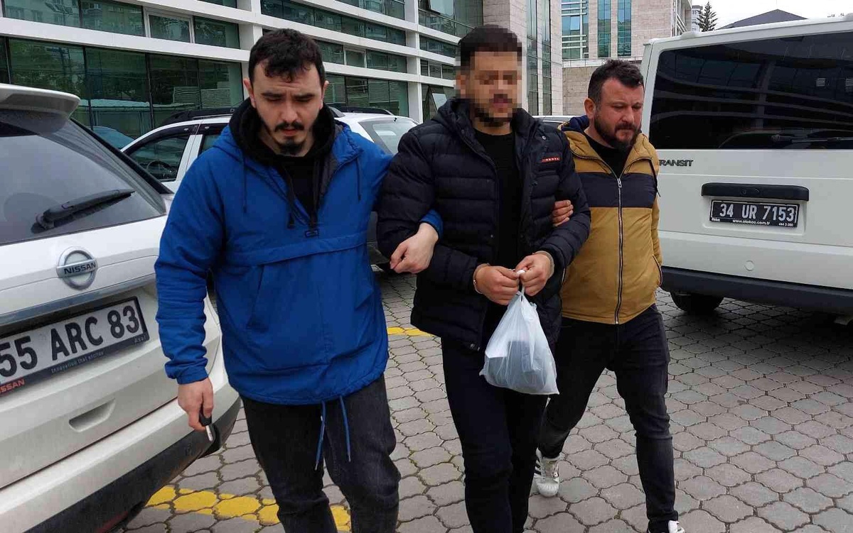 Uyuşturucu satarken yakalanan yabancı uyruklu şahıs tutuklandı