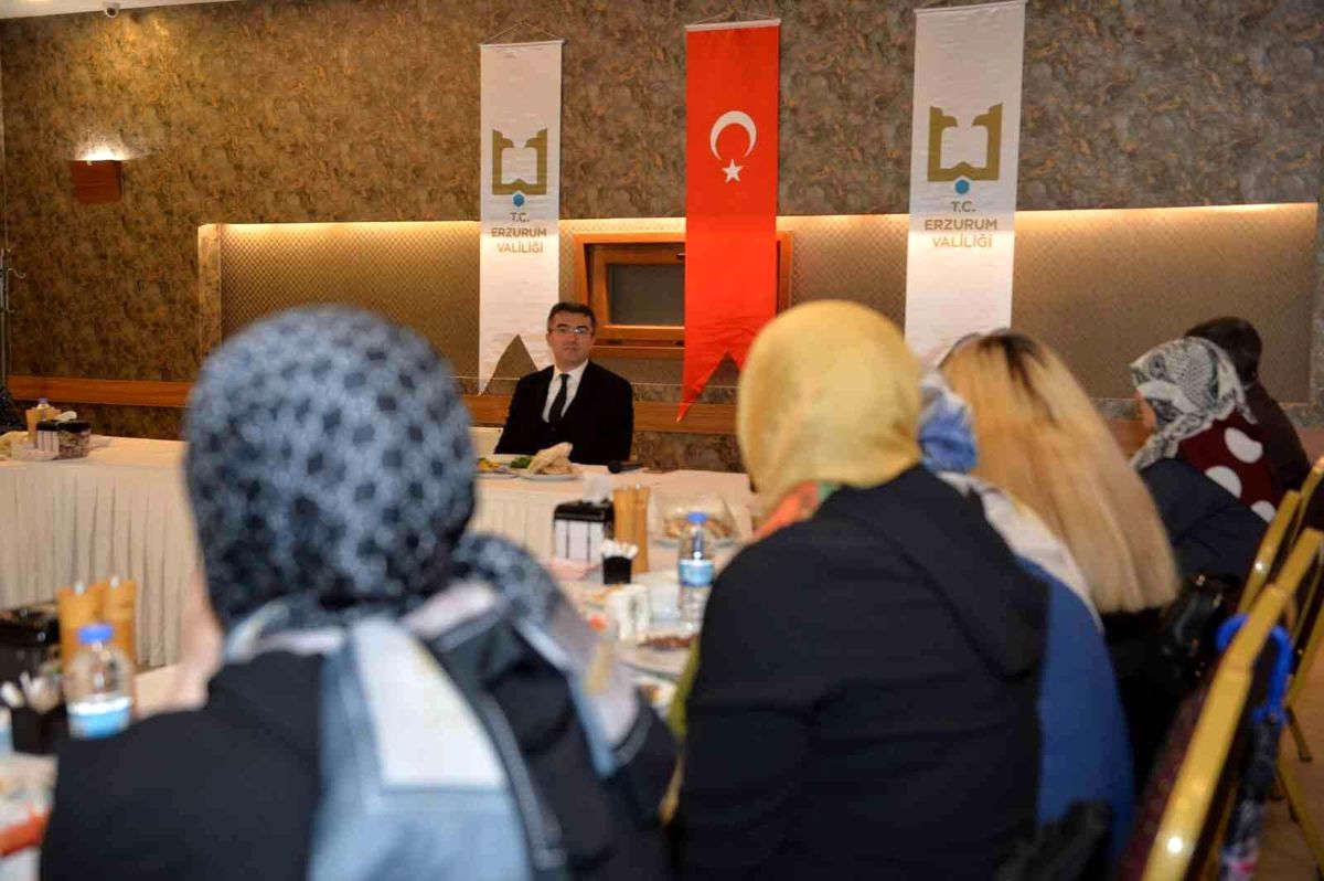 Vali Memiş\'ten anlamlı buluşma