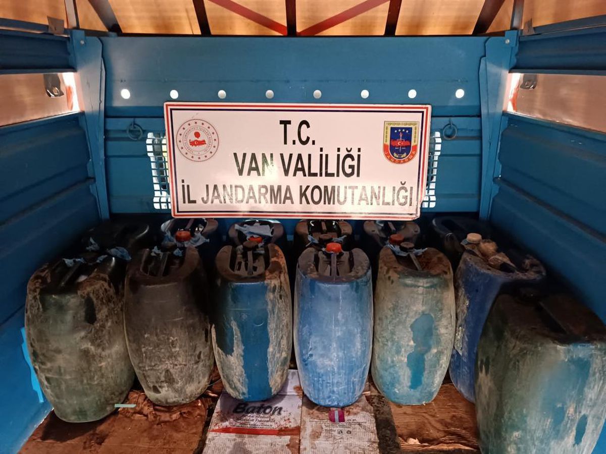 Van\'da 520 litre kaçak akaryakıt ele geçirildi