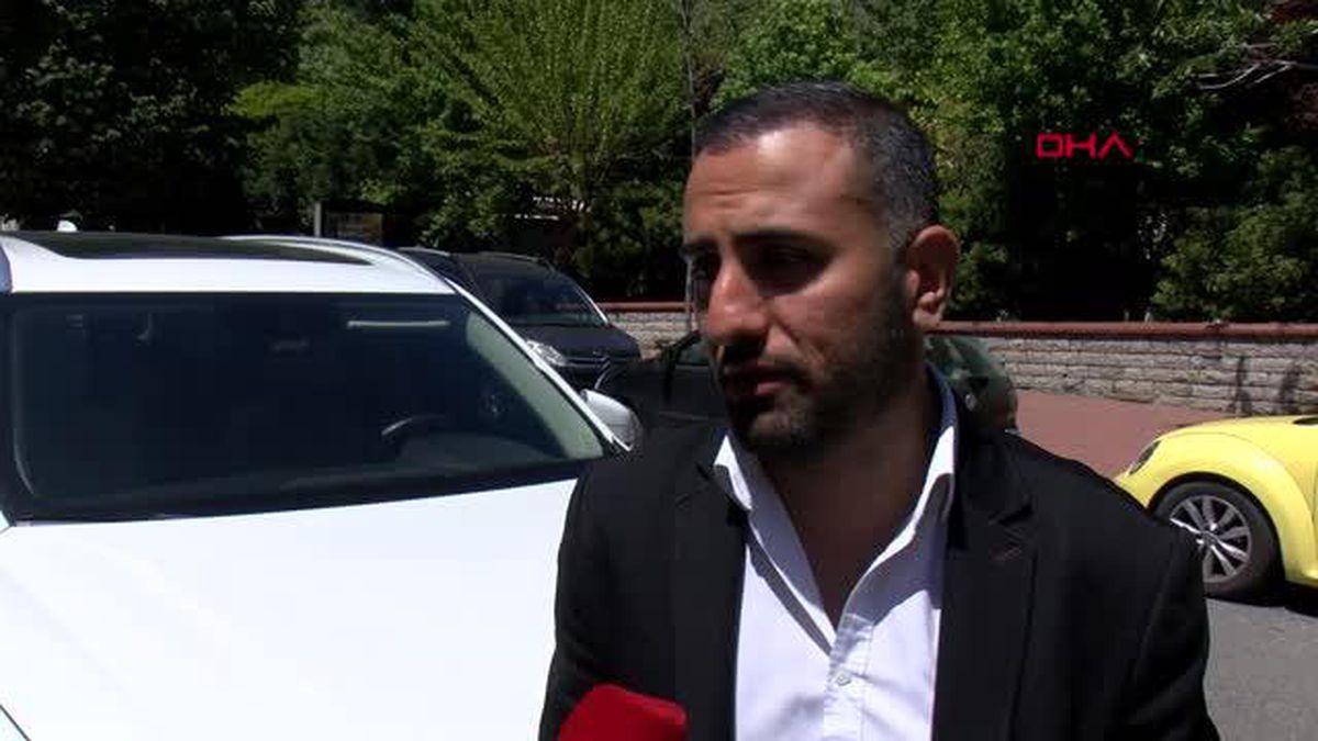100 BİN LİRAYI AVM\'DE ÇALDIRMAK KORKUSUYLA ARABADA BIRAKMIŞ
