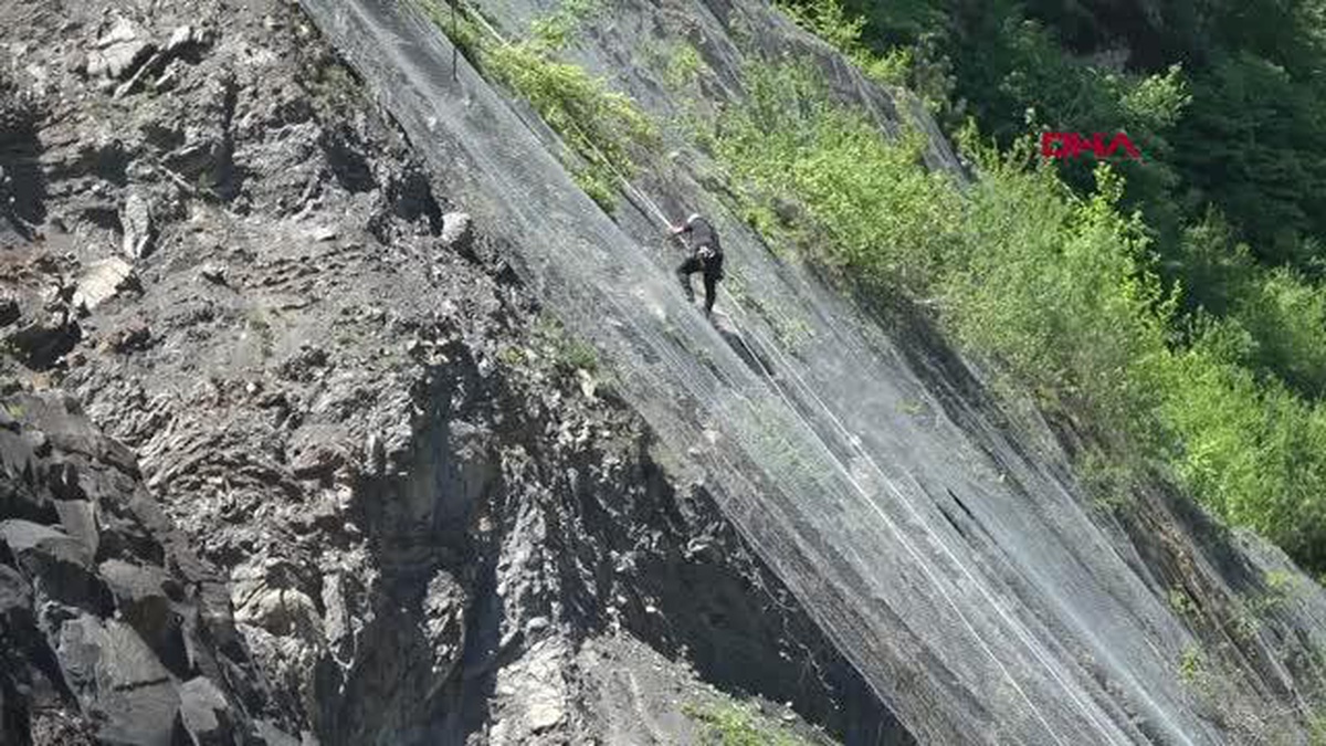 BARTIN-KARABÜK YOLUNDA ONARIM