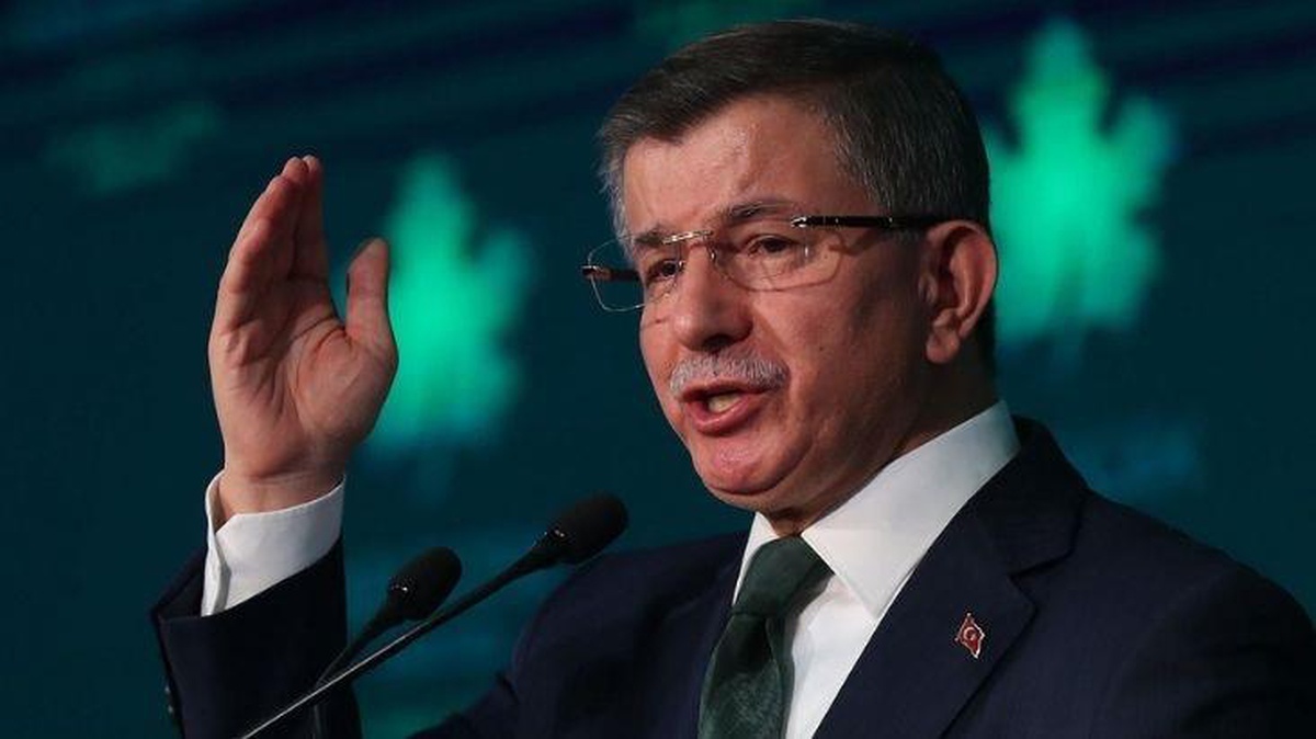 Gelecek Partisi lideri Ahmet Davutoğlu: Sosyal patlamalara sebebiyet verecek bir iklim oluşturulmak isteniyor