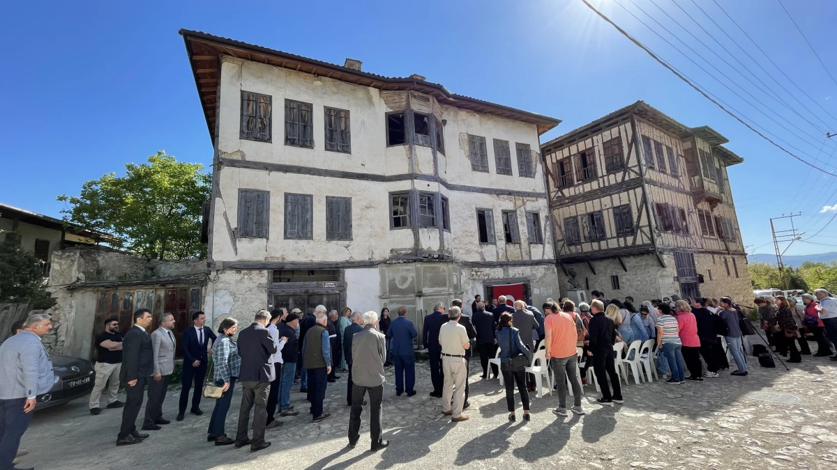 Dünyaca ünlü opera sanatçısı Leyla Gencer, baba ocağı Karabük\'te anıldı