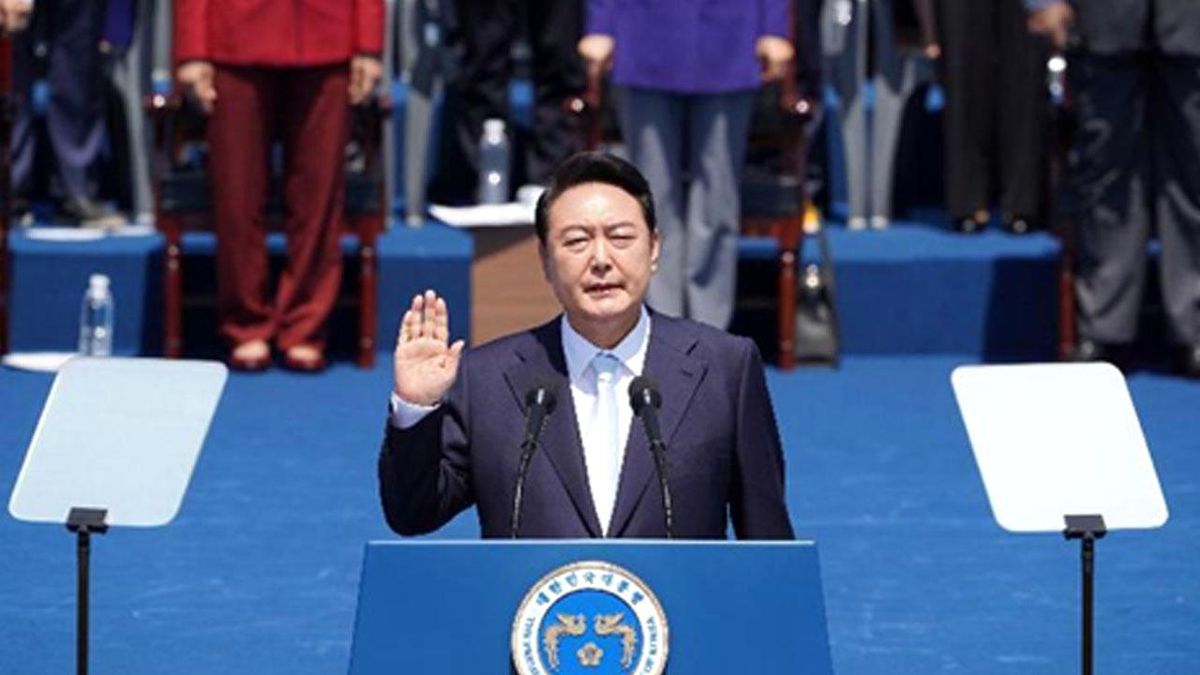 Güney Kore Devlet Başkanı Seçilen Yoon Suk-yeol Yemin Ederek Görevine Başladı