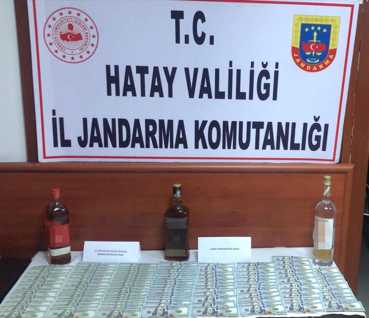Hatay\'da sahte 15 bin 100 dolar ele geçirildi