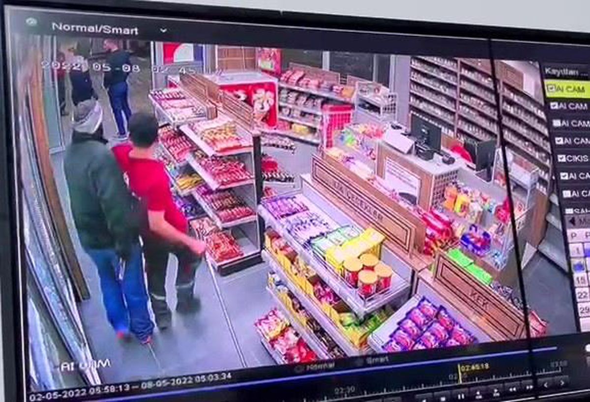 Hatay'da silahlı gasp kamerada