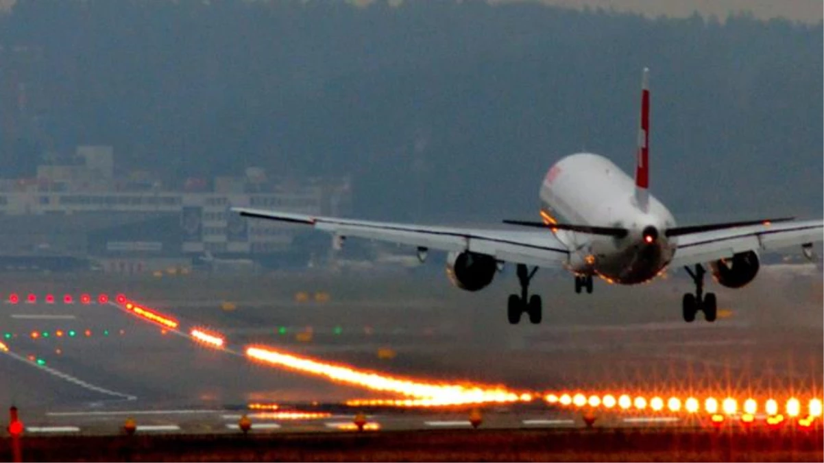 İsrail\'den Türkiye\'ye gelmek için kalkış yapacak uçaktaki yolculara "kaza yapan uçak" fotoğrafları gönderildi!