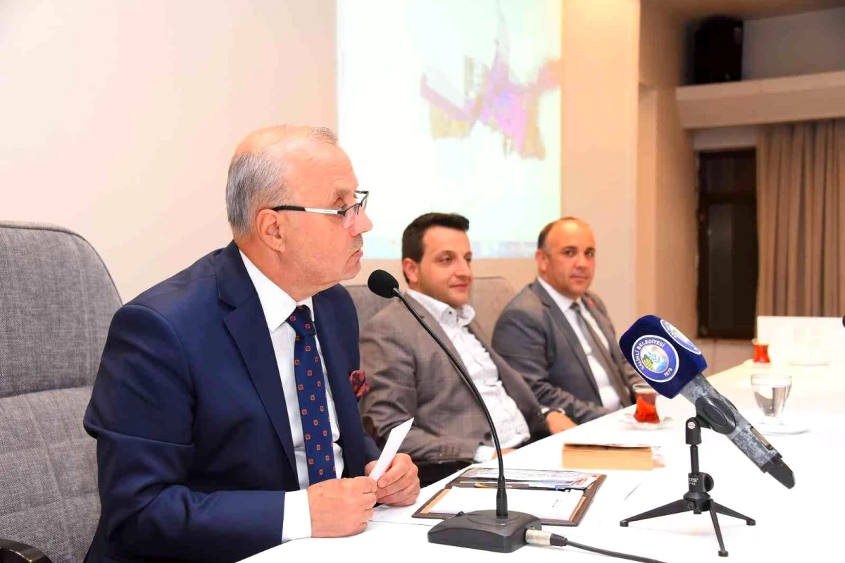 Son dakika haberi: Salihli Belediye meclisi 9 gündem maddesini karara bağladı