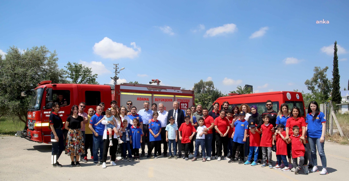 Adana\'da Özel Gereksinimli Çocuklara Yangın Söndürme Eğitimi