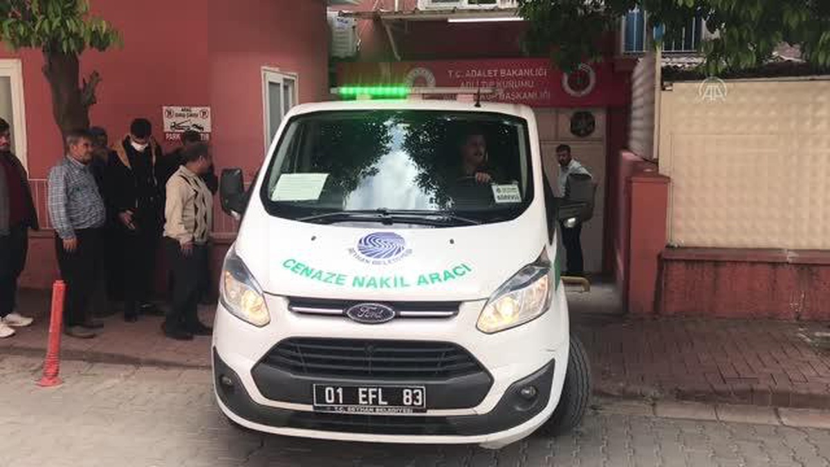 Adana\'da uyuşturucu satarken yakalanan sanık 15 yıl hapis cezasına çarptırıldı