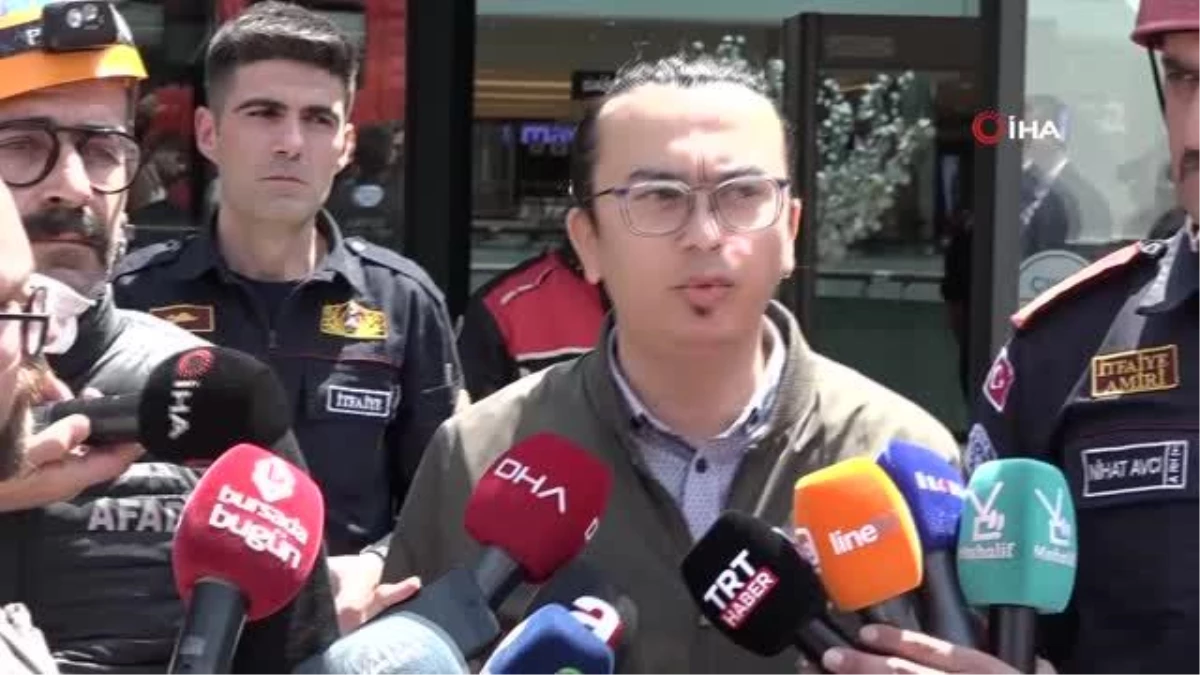 AVM Teknik Müdürü Hasan Kılıç\'tan mağaza tavanının çökmesine ilişkin açıklama