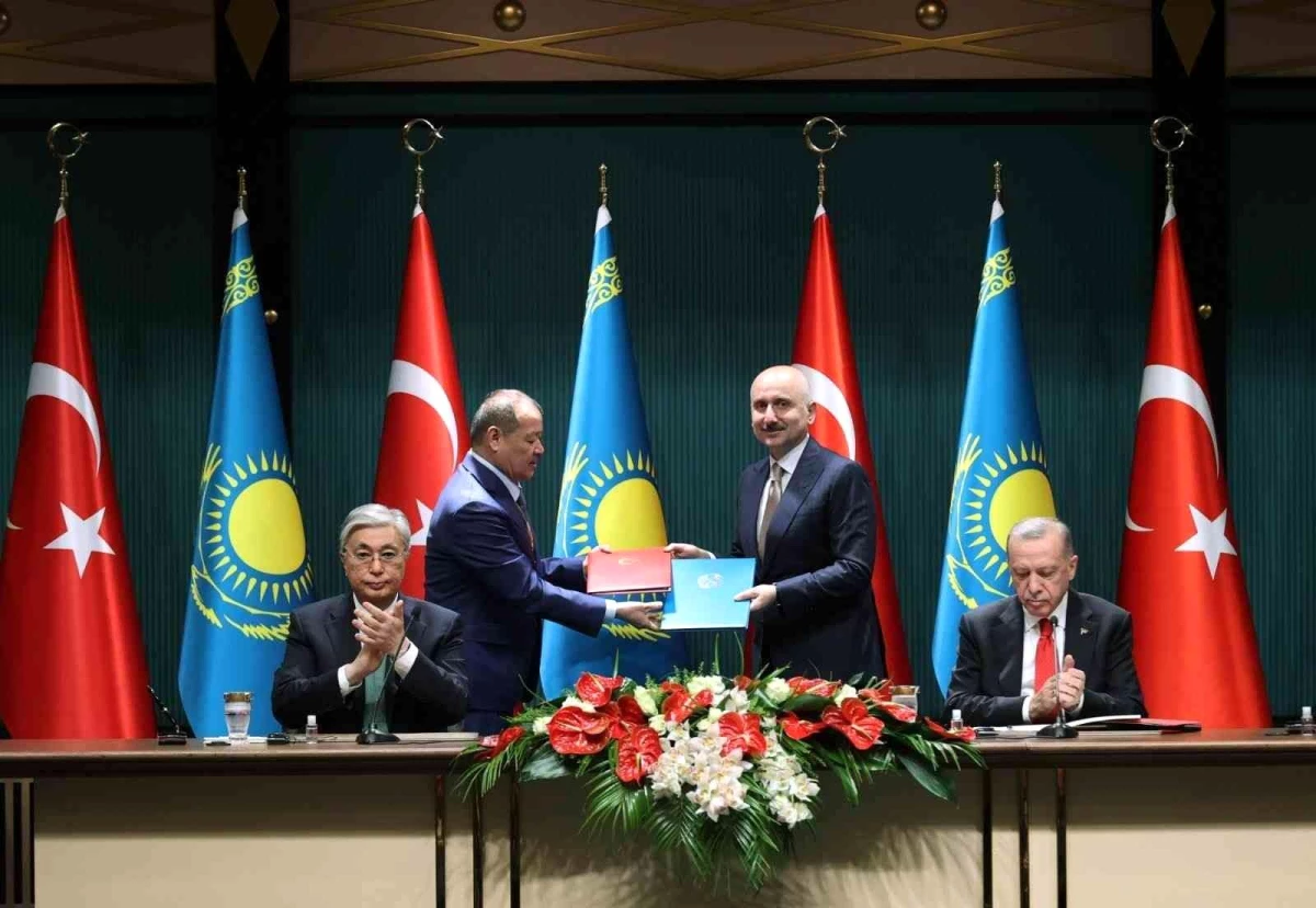 Kazakistan ile transit geçiş belgesi kotası 15 bine çıkarılacak
