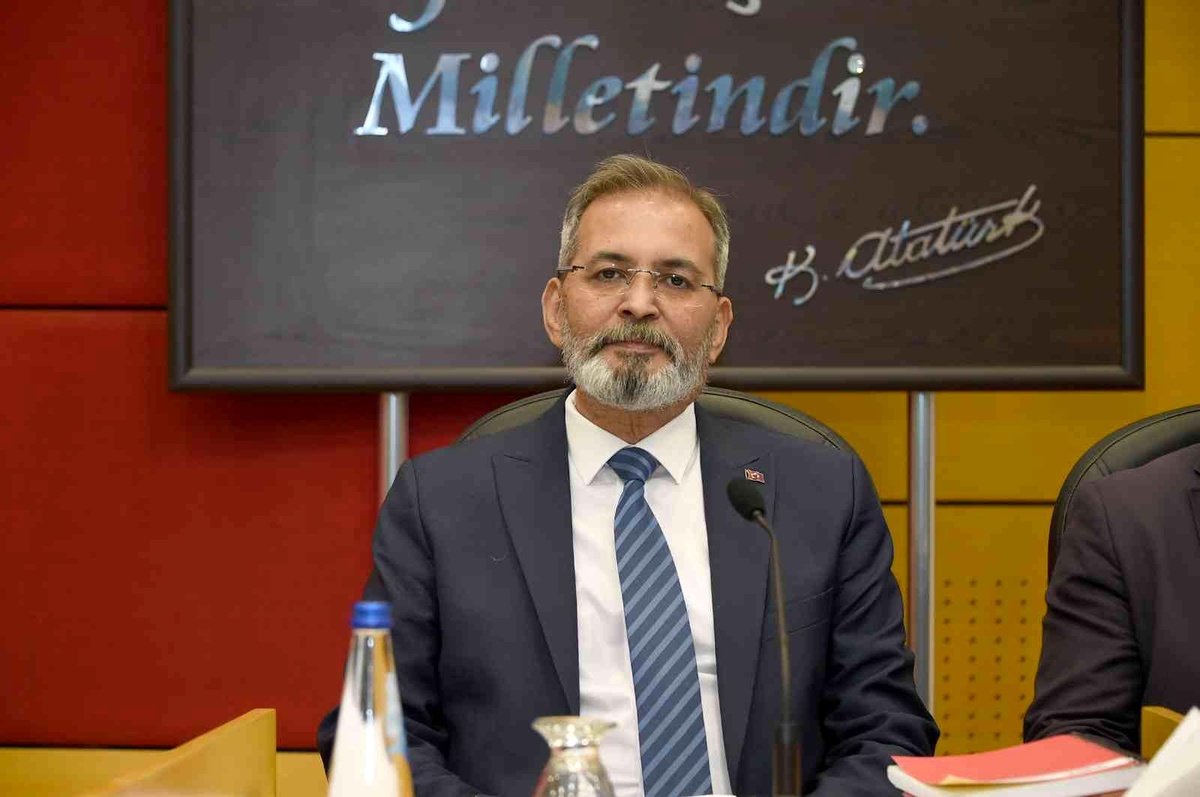 Başkan Bozdoğan, meclis toplantısında Tarsus İdman Yurdu\'na destek istedi