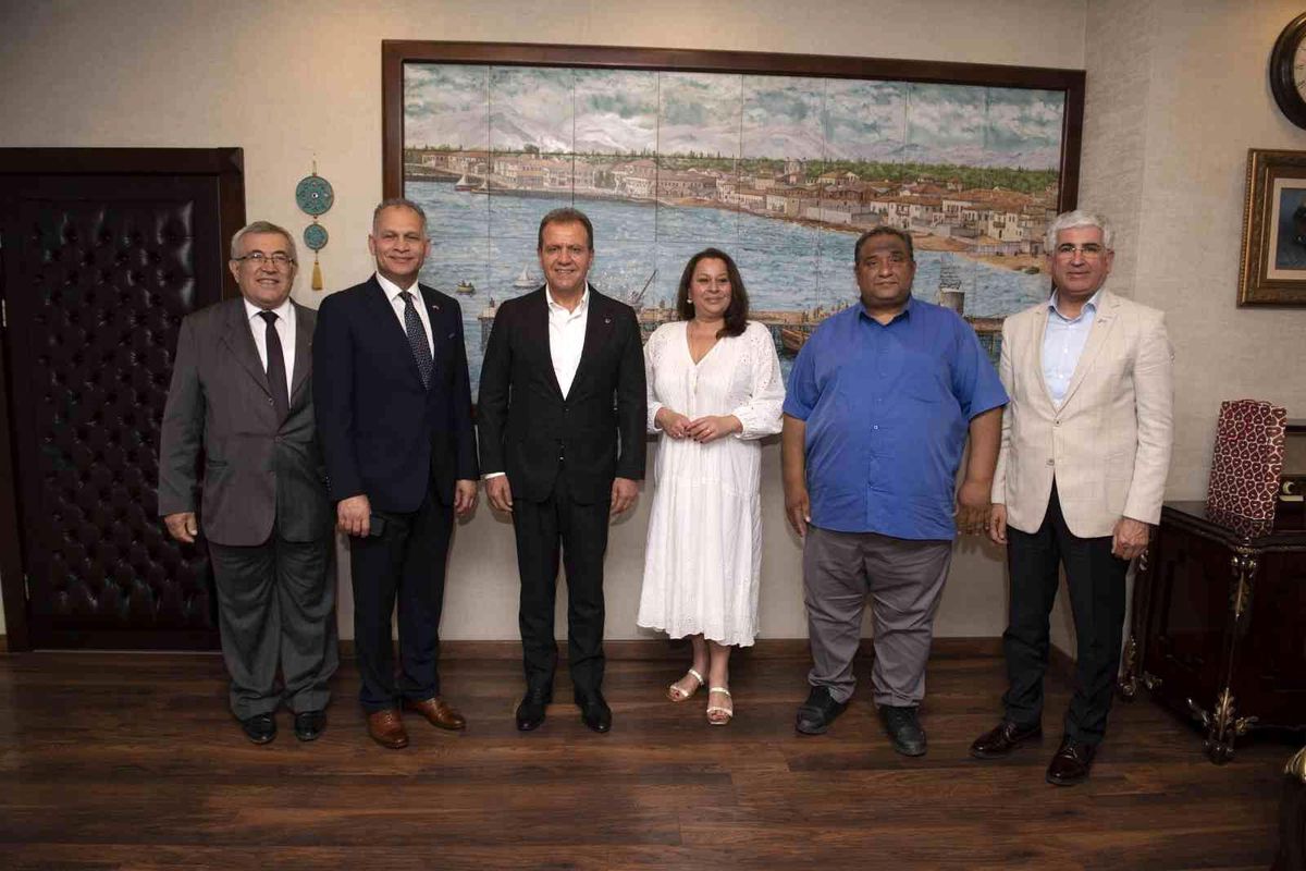 Başkan Seçer: "Roman vatandaşlar Mersin\'e renk katıyor"