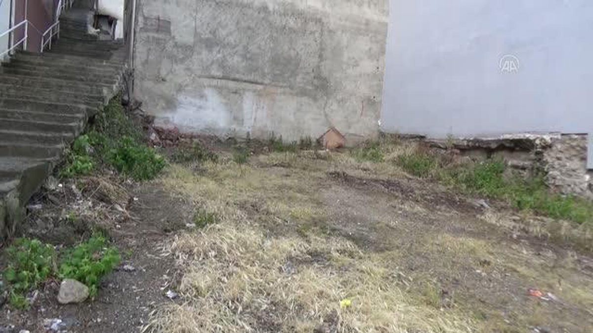 Buldukları havai fişek kutusunu ateşleyen 4 çocuk yaralandı
