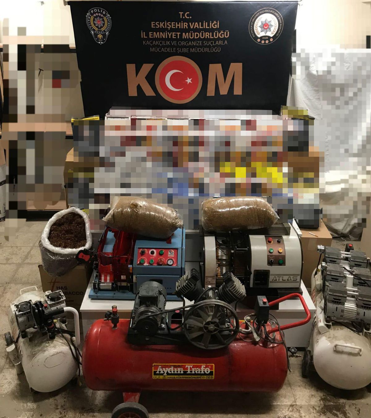 Eskişehir\'de kaçak sigara operasyonunda 3 şüpheli gözaltına alındı