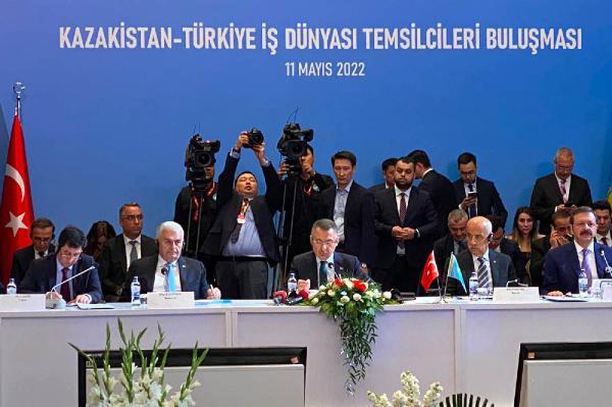 Fuat Oktay'dan Kazakistanlı iş insanlarına yatırım çağrısı -TAMAMI FTP'DE