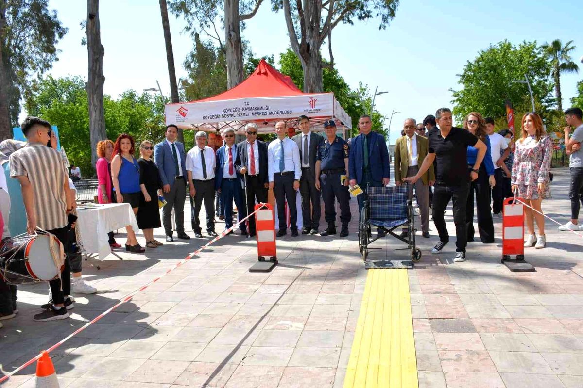 Köyceğiz\'de Engelliler Haftası farkındalık yürüyüşü gerçekleştirildi