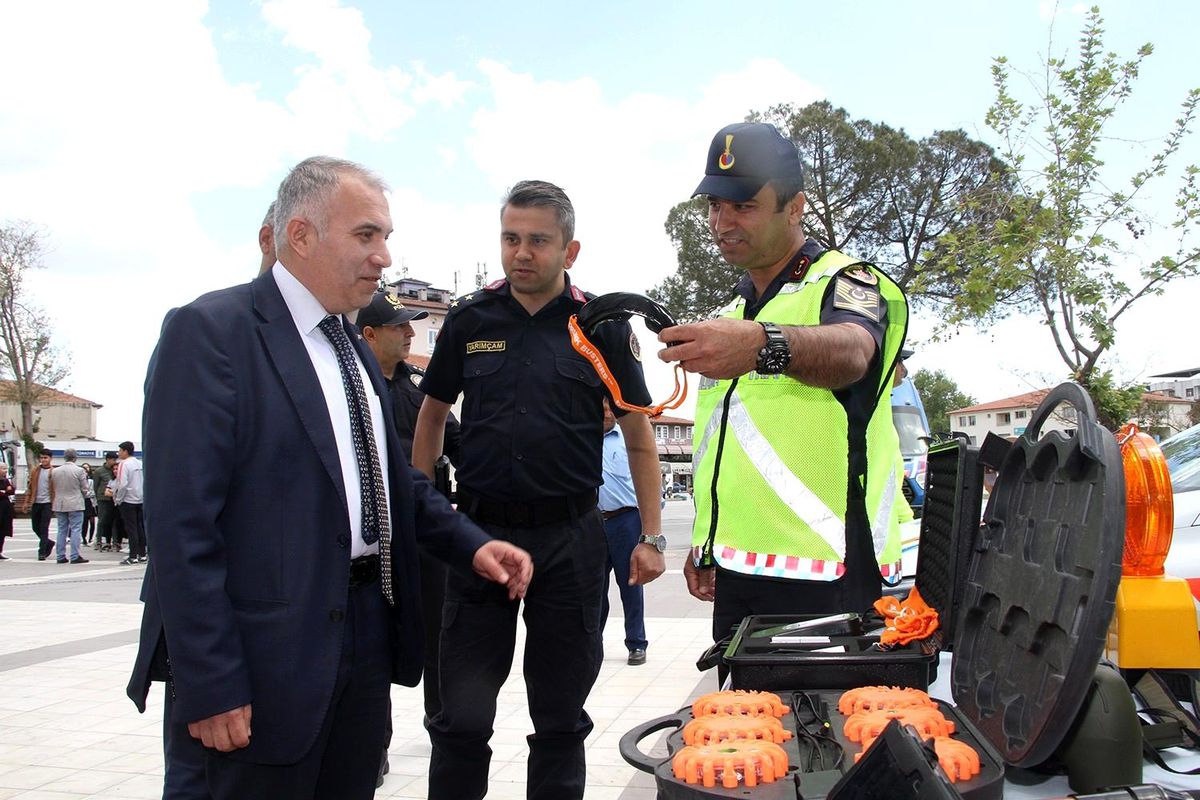 Kula\'da emniyet kemerinin önemi simülasyon aracı ile anlatıldı