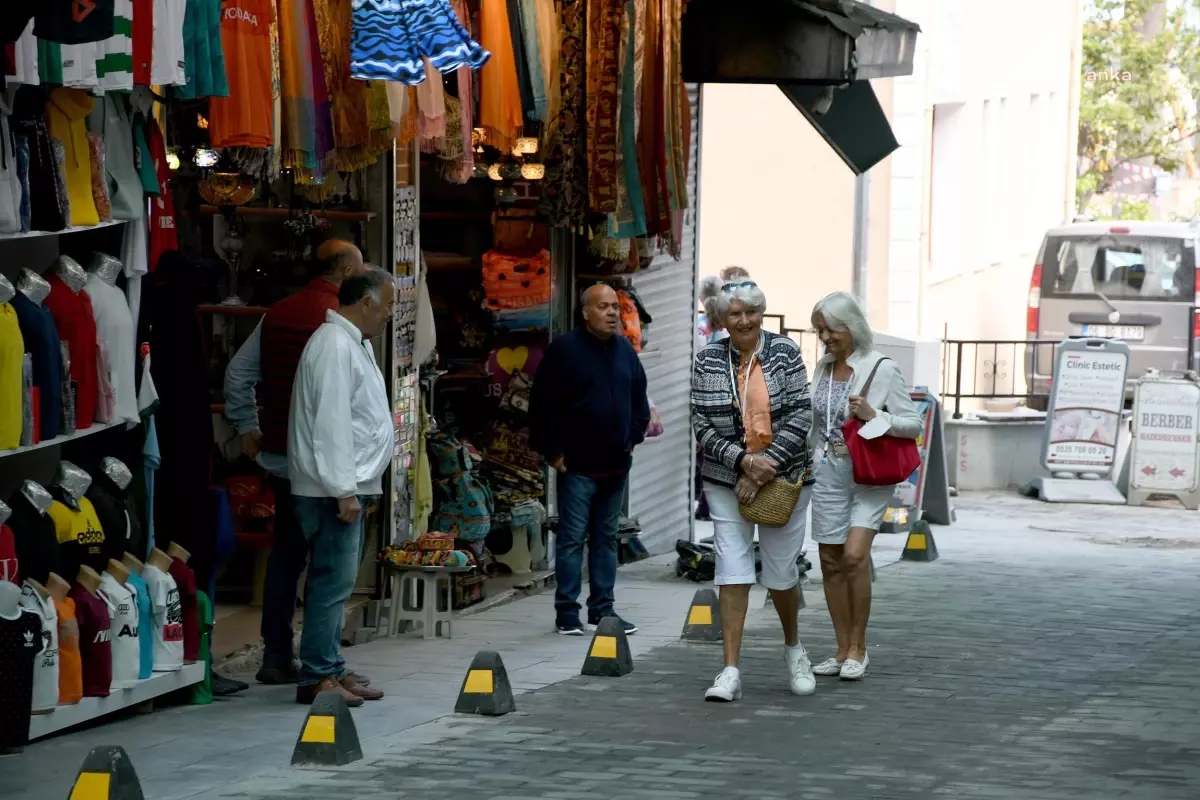 Kuşadası Belediye Başkanı Ömer Günel: "Kentimizin Kruvaziyer Turizminde Yeniden Eski Günlerine Kavuşması Hepimizi Çok Mutlu Etti"