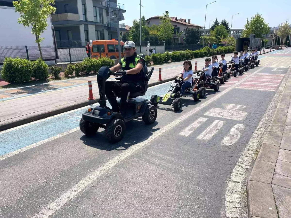 Sakarya\'da trafik etkinliği düzenlendi