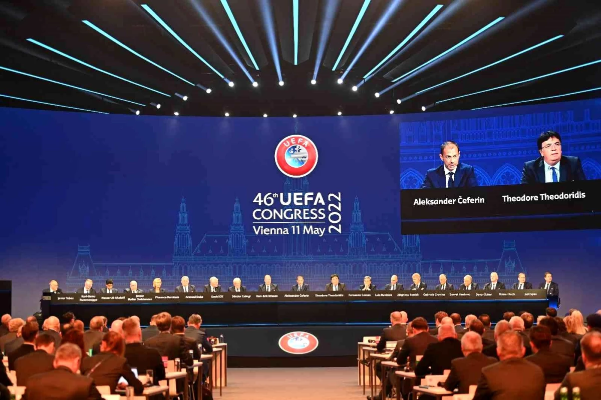 Servet Yardımcı, UEFA Yönetim Kurulu Toplantısı ve UEFA Kongresi\'ne katıldı