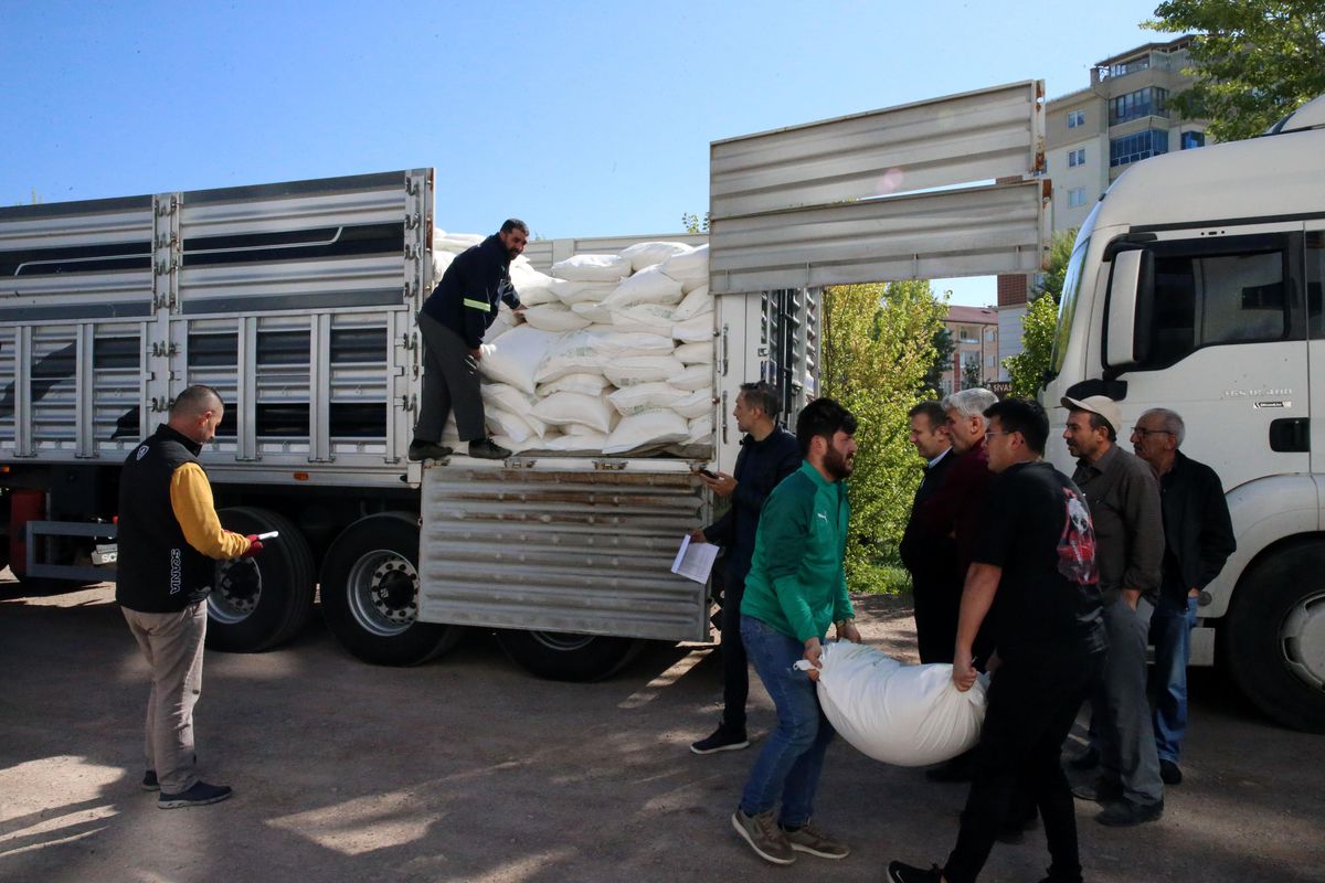Son dakika haberleri: Tarım ve Orman Bakanlığından arıcılara indirimli 840 ton şeker desteği