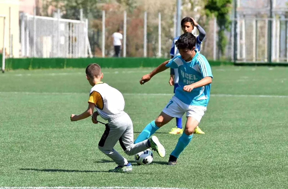 Yıldırım\'da okul sporları şenlikleri başladı