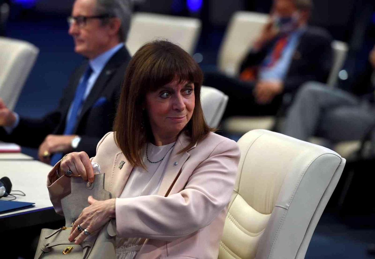 Yunanistan Cumhurbaşkanı Sakellaropoulou: "Türkiye ile diyalog istiyoruz"