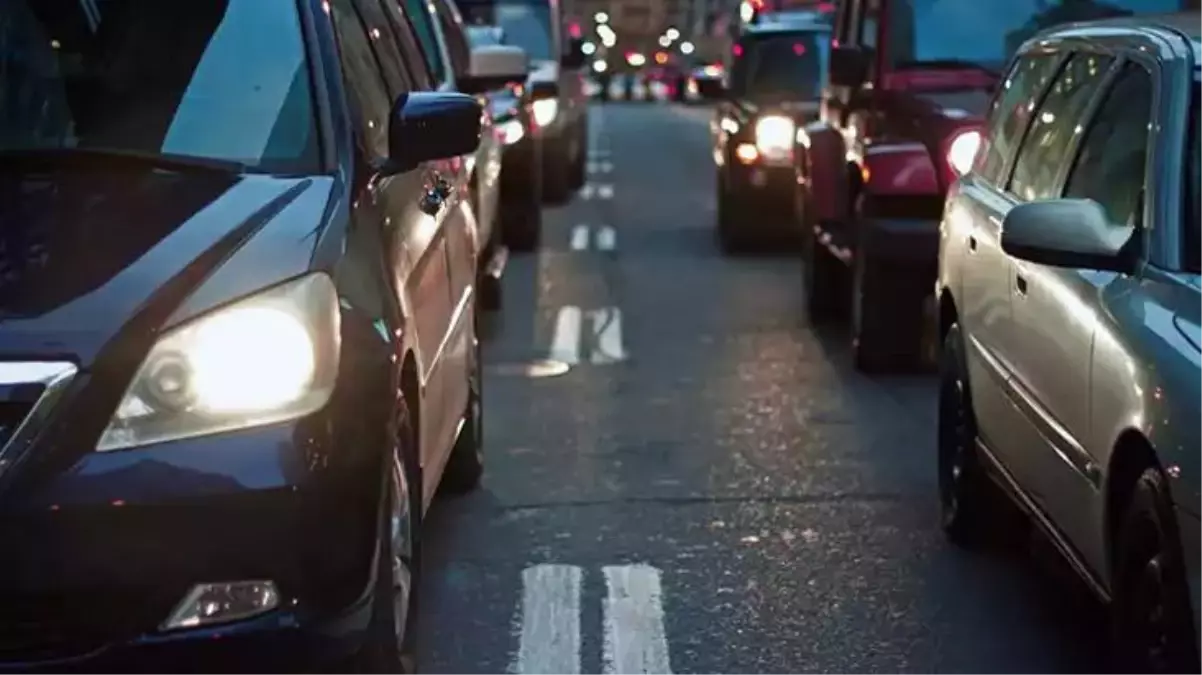 AB, benzinli ve dizel otomobilleri 2035\'te yasaklayacak!