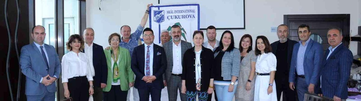 Adana\'da turizmin paydaşları toplantıda bir araya geldi