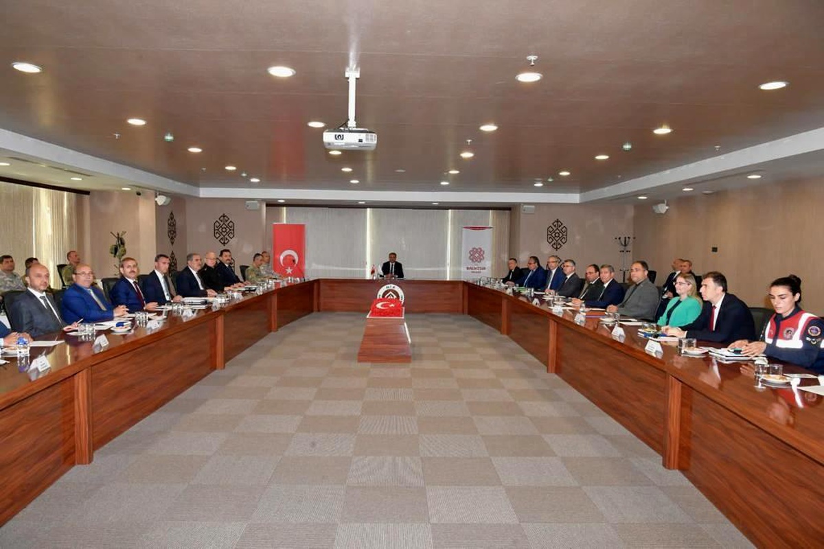 Son dakika haber: Balıkesir\'de orman yangınları için İHA\'lar görev yapacak
