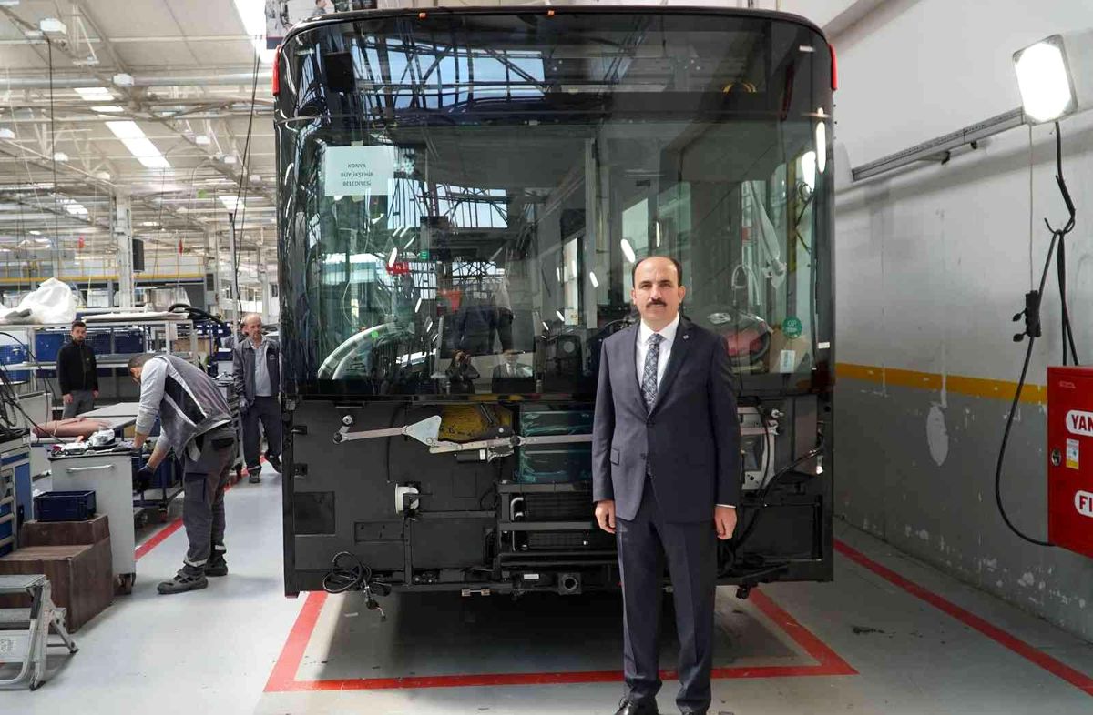 Başkan Altay: "En ucuz ve en konforlu ulaşım Konya\'da"