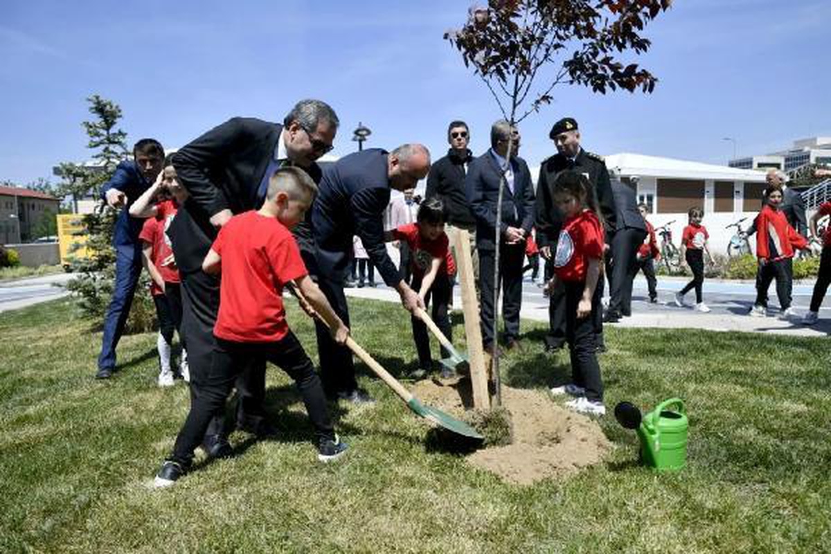 Batman\'a atanan Vali Canalp: Edirne benim için bir ilkti