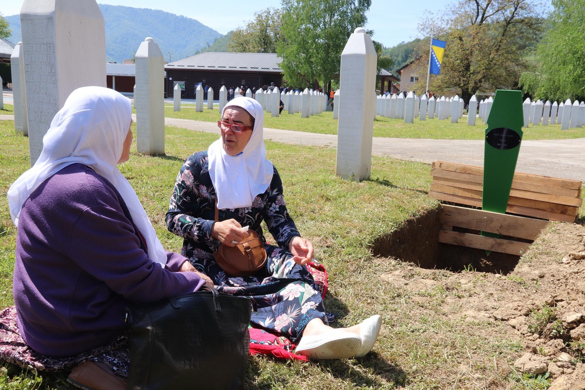 Son dakika haber: Bosna Savaşı\'nın 4 kurbanı daha toprağa verildi