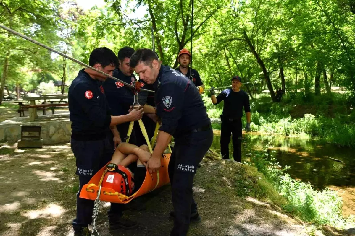 Son dakika: Büyükşehir\'in İtfaiye erleri her daim hazır